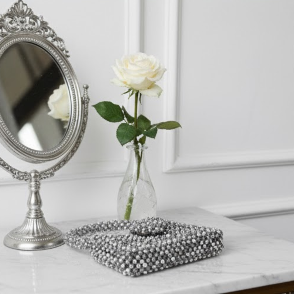 Luxury Handmade Crystal Beaded Evening Handbag for Women - Image 2